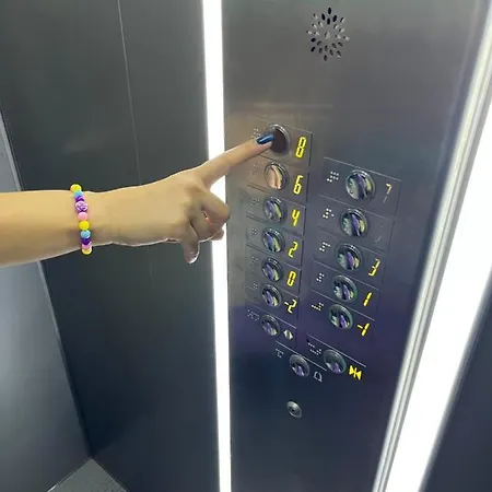 Marvi With Private Parking Place Апартаменты *